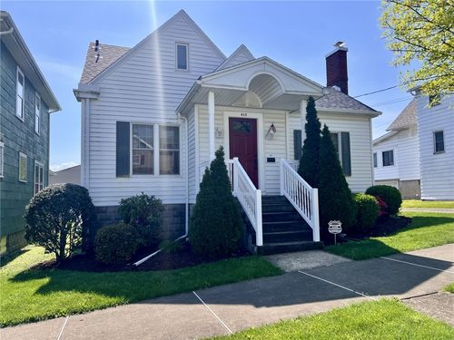 435 Braddock Ave, Uniontown, PA, 15401-4807 | Card Image