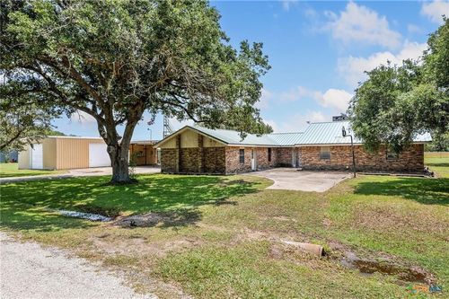 181 Pecan Drive, Port Lavaca, TX, 77979 | Card Image