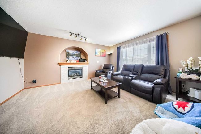 135 Keith Close, House other with 5 bedrooms, 3 bathrooms and 2 parking in Red Deer AB | Image 4