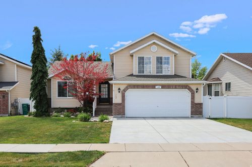 142 E 2675 S, Clearfield, UT, 84015-1991 | Card Image