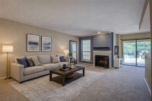 apt-204-5825 Marvin Loving Dr, Garland, TX, 75043-4596 | Card Image