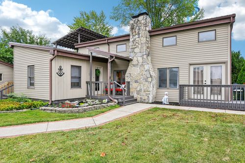 208 Clermont Ave, Russells Point, OH, 43348-9591 | Card Image