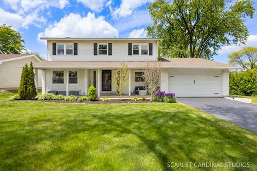 86 Lonsdale Rd, Elk Grove Village, IL, 60007-3911 | Card Image