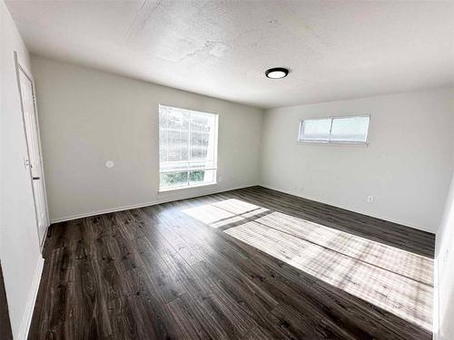 c-7317 Melrose Ln, Oklahoma City, OK, 73127-5148 | Card Image