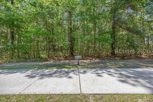 421 Hampton Lake Dr, Bluffton, SC, 29910-9595 | Card Image