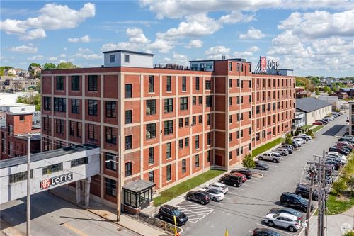 435-11 Eagle St, Providence, RI, 02908-5653 | Card Image