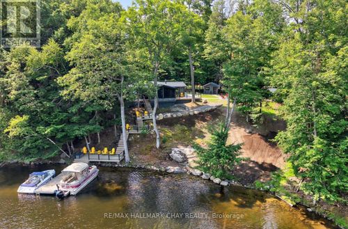 1054 Eilean Gowan Island, Bracebridge (Muskoka (N)), ON, P1L1R6 | Card Image