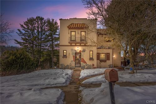 316 Barrington Rd, Syracuse, NY, 13214-1904 | Card Image