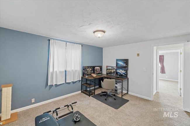 2303 N Locust Grove Rd, House other with 5 bedrooms, 4 bathrooms and 2 parking in Kuna ID | Image 22