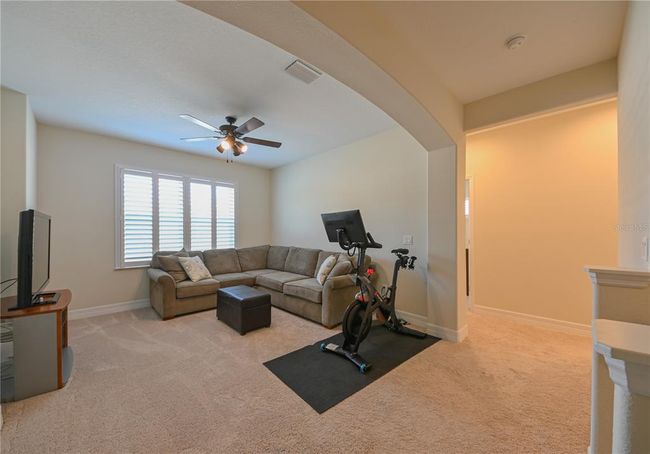 Upstairs Loft | Image 14