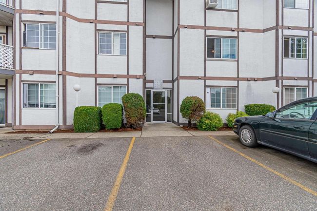 220 - 45669 Mcintosh Drive, Condo with 2 bedrooms, 1 bathrooms and 1 parking in Chilliwack BC | Image 28