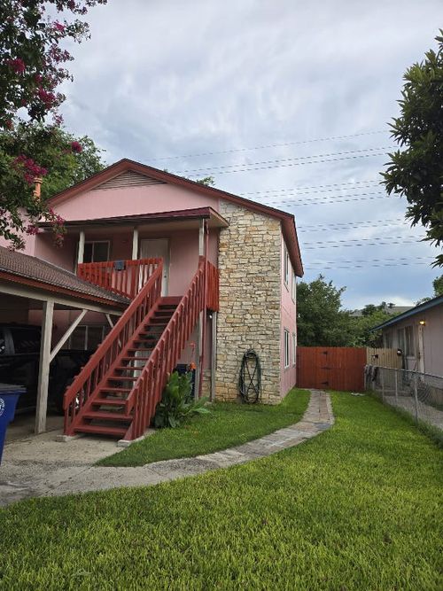 b-6811 Blue Dawn Trl, Austin, TX, 78744-5070 | Card Image