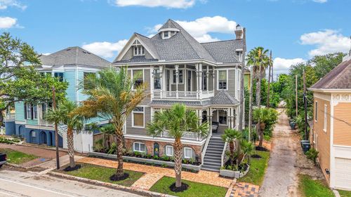 812 19th St, Galveston, TX, 77550-2309 | Card Image