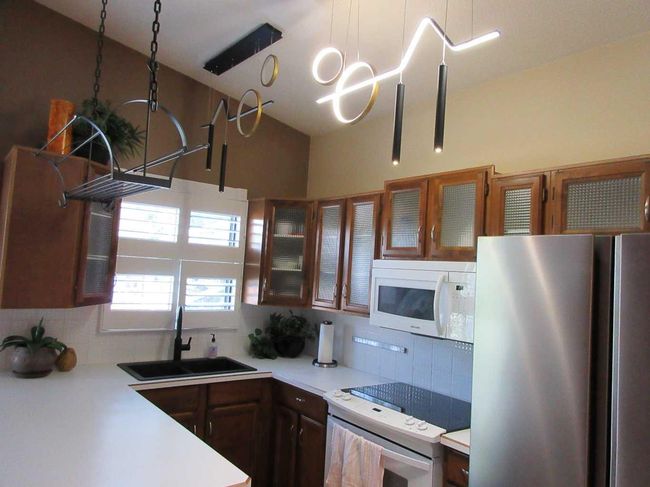 22 Iris Court Se, House other with 4 bedrooms, 3 bathrooms and 2 parking in Medicine Hat AB | Image 21
