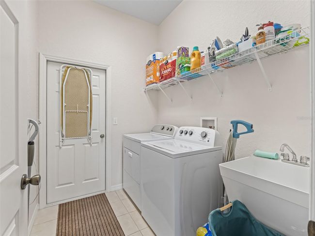 Inside laundry rm /Utility sink | Image 27