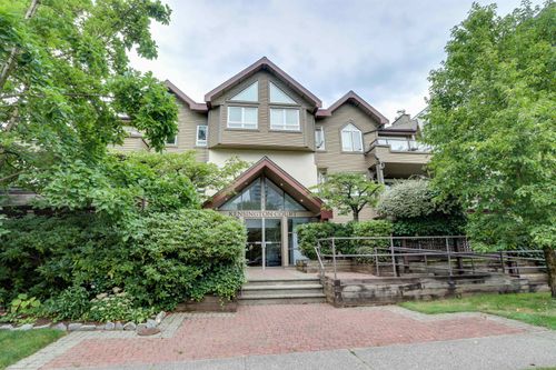 205-1535 Chesterfield Ave, North Vancouver, BC, V7M2N5 | Card Image