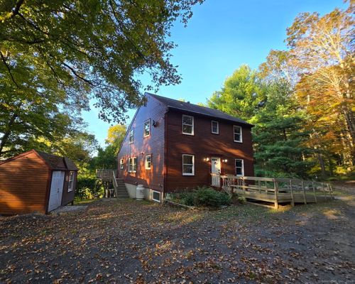 213 Weekeepeemee Rd, Bethlehem, CT, 06751-3011 | Card Image