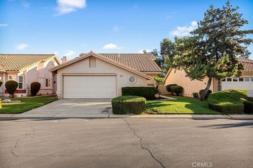 576 Pine Valley Rd, Banning, CA, 92220-5356 | Card Image