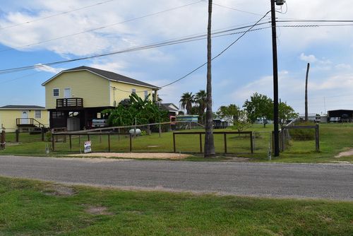 1197 County Road 202, Sargent, TX, 77414-7553 | Card Image