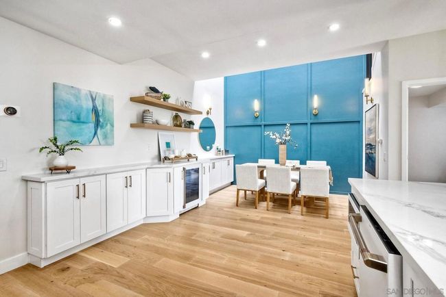 1689 Neptune Ave, Townhouse with 3 bedrooms, 3 bathrooms and 2 parking in Encinitas CA | Image 18