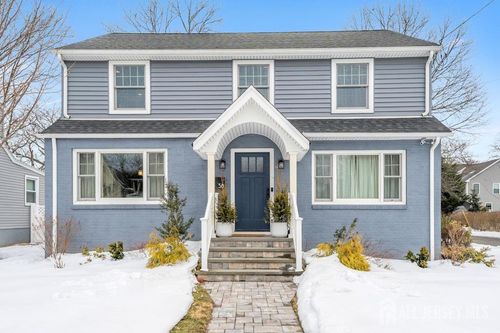 58 Kempson Pl, Metuchen, NJ, 08840-2508 | Card Image