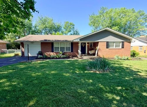 327 Leslie Ave, Bowling Green, KY, 42101-5003 | Card Image