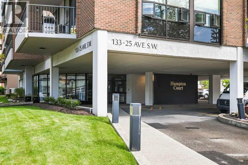 133 25 Ave Sw, Calgary, AB, T2S0K8 | Card Image