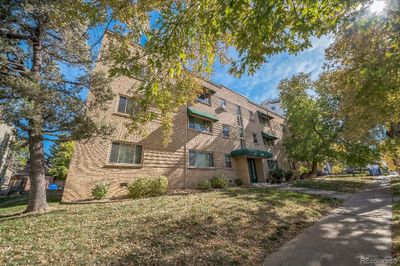 8 - 2100 N Franklin Street, Condo with 1 bedrooms, 1 bathrooms and null parking in Denver CO | Image 1