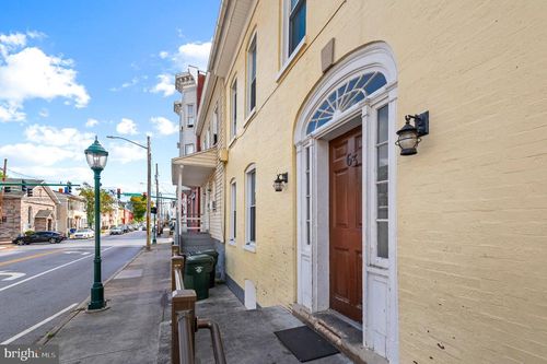 1e-63 E Antietam St, HAGERSTOWN, MD, 21740-5622 | Card Image