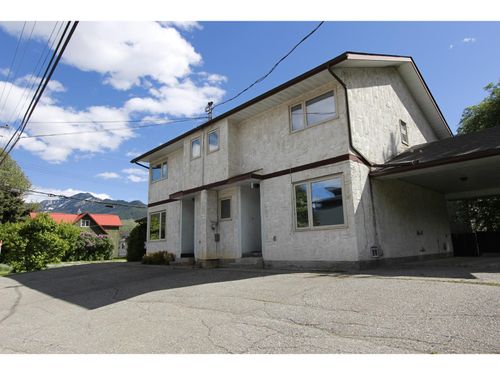 1291 9th Ave, Fernie, BC, V0B1M1 | Card Image