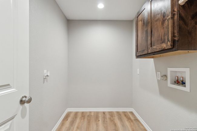 527 Monte Vista Dr, House other with 3 bedrooms, 2 bathrooms and null parking in Pleasanton TX | Image 14