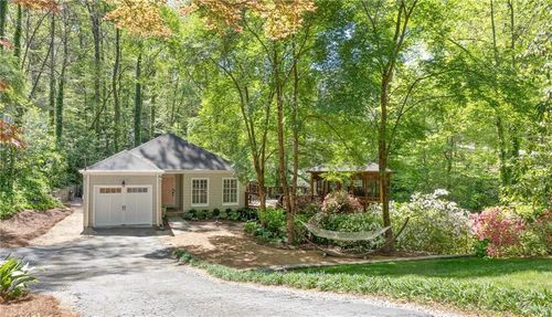 4573 Club Circle Ne, Atlanta, GA, 30319 | Card Image