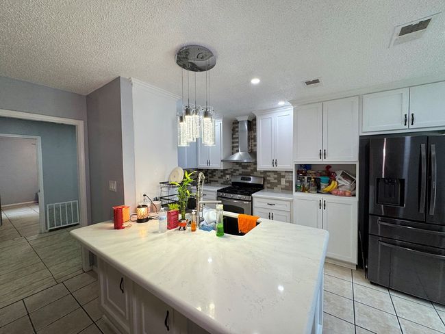 410 Old Stadium Dr, House other with 5 bedrooms, 2 bathrooms and null parking in Port Isabel TX | Image 7