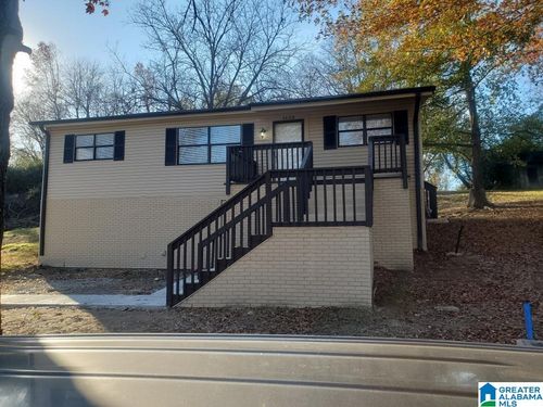 1658 Huntsville St, LEEDS, AL, 35094-7027 | Card Image