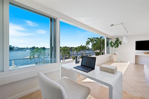 apt-b2-215 N Birch Rd, Fort Lauderdale, FL, 33304-4305 | Card Image