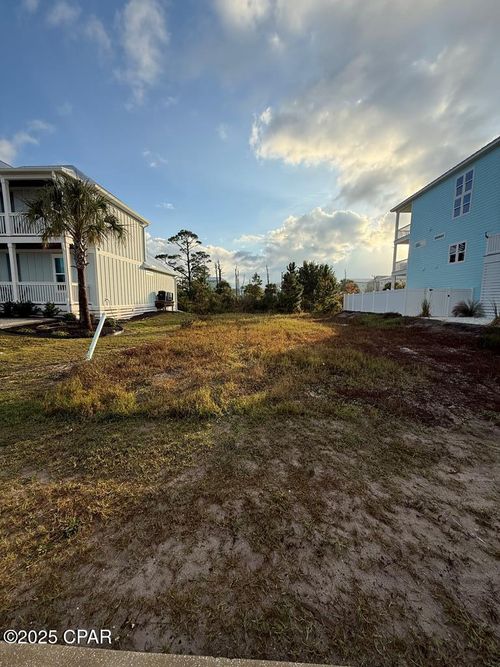 35 Rhonda Delsol Cir, Port Saint Joe, FL, 32456 | Card Image