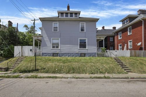 831-829831 Studer Ave, Columbus, OH, 43206-1632 | Card Image