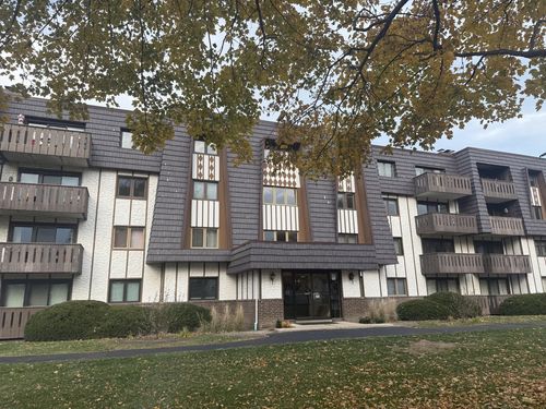 unit-3105-13000 W Heiden Cir, Lake Bluff, IL, 60044-1061 | Card Image