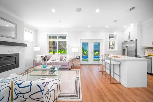 2753 Alma St, Vancouver, BC, V6R3S3 | Card Image