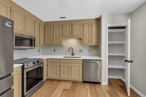 1011 E Northfield Blvd, Murfreesboro, TN, 37130-1249 | Card Image