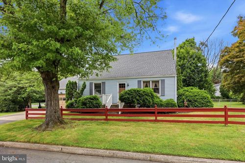 24 Hillman Avenue, Trenton, NJ, 08638 | Card Image