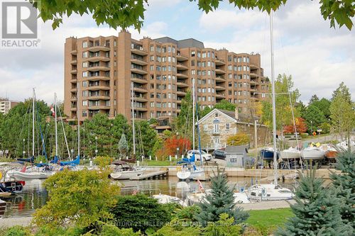1105-100 Lakeshore Road E, Oakville (OO Old Oakville), ON, L6J6M9 | Card Image