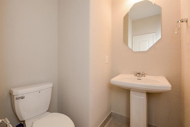29639 Yaupon Shore Dr, House other with 4 bedrooms, 4 bathrooms and 2 parking in Spring TX | Image 17