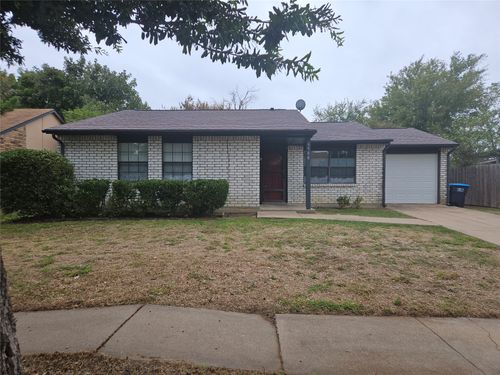 6908 Sunflower Cir N, Fort Worth, TX, 76120-1329 | Card Image