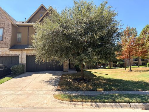 950 Brook Forest Ln, Euless, TX, 76039-5264 | Card Image