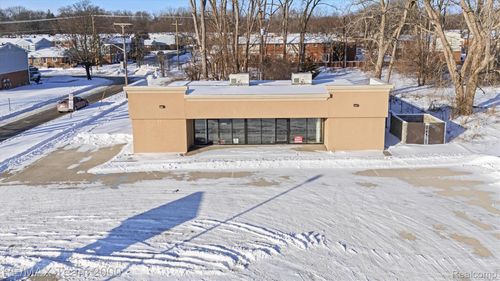 8498 Wayne Rd, Romulus, MI, 48174-1650 | Card Image