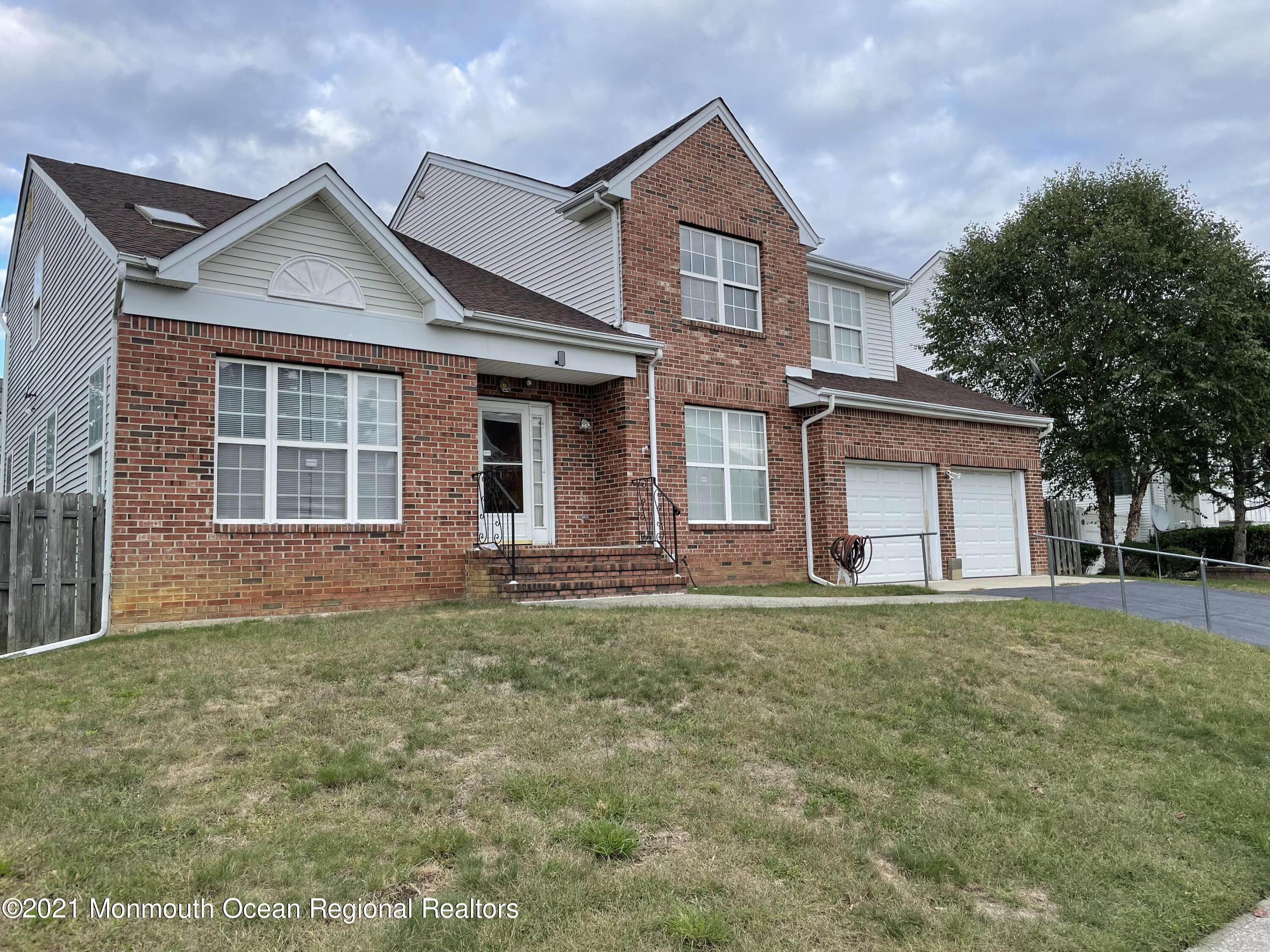 18 Morris Drive, Sold in Old Bridge Zoocasa