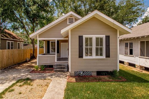 208 S Olive St, Hammond, LA, 70403-4356 | Card Image