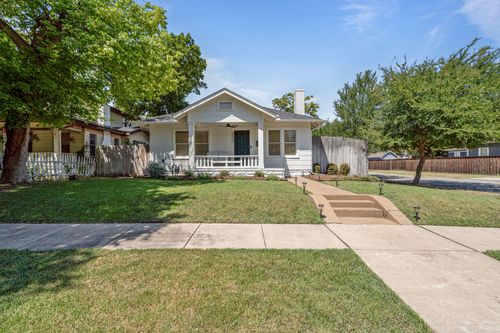 2200 Hurley Ave, Fort Worth, TX, 76110-1828 | Card Image