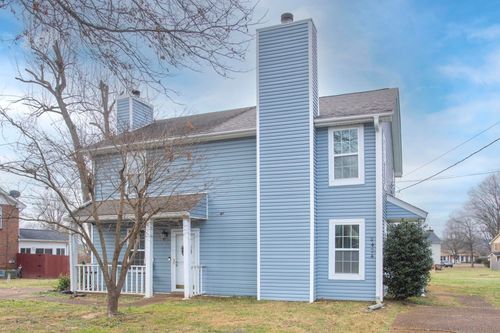 2424 Robbie Ct, Nashville, TN, 37214-1460 | Card Image